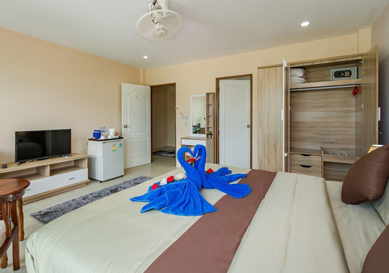 Tropical Sands Nai Harn Екстериор снимка